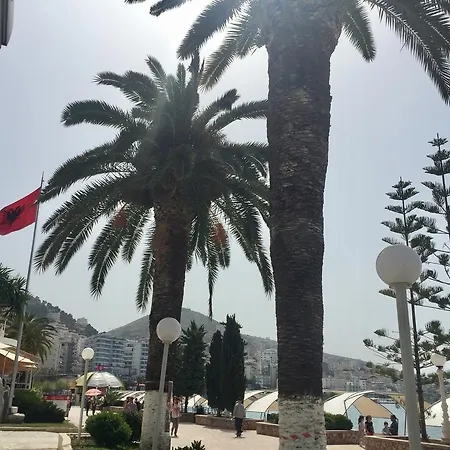 Royal Luxury For Queen And King Lägenhet Sarandë
